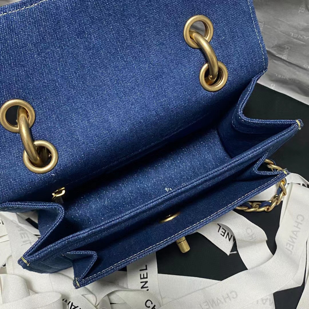 Ch**el Dehnim Flap Bag