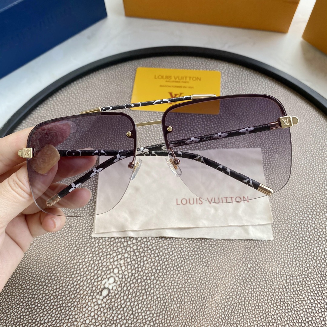aviator sunglasses