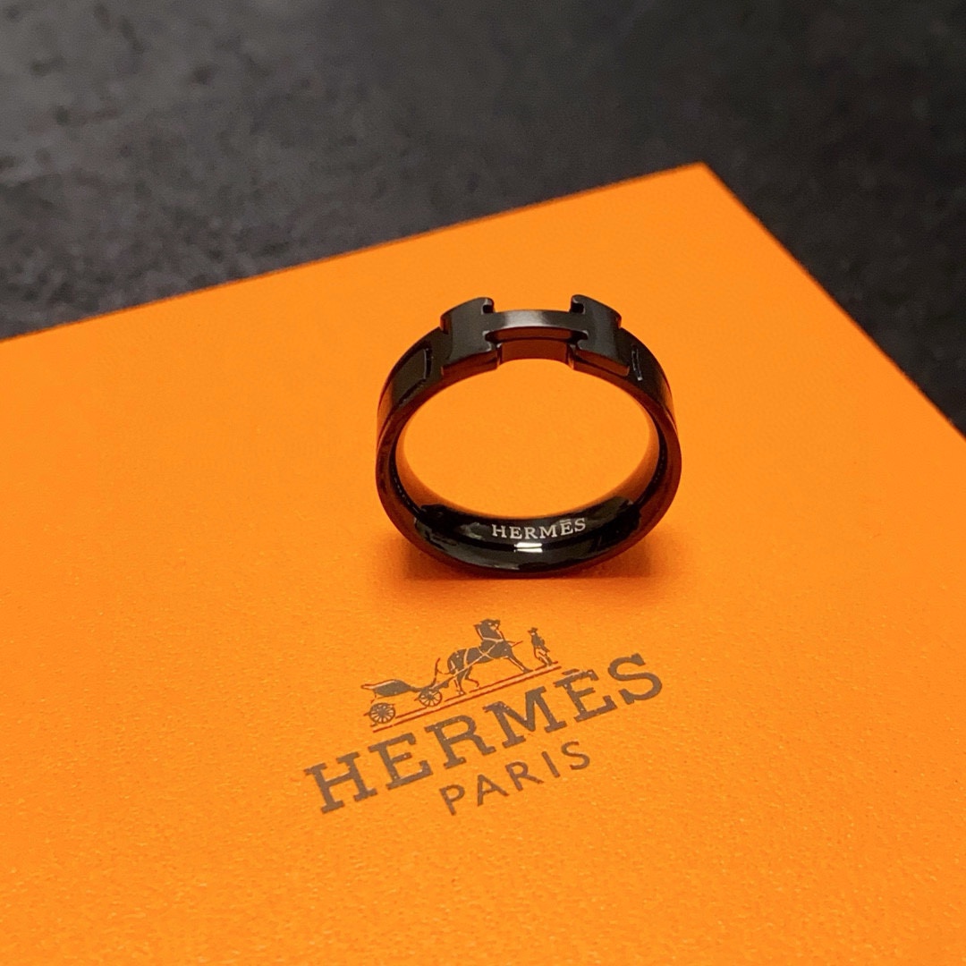 H**me5 H Ring Black Warrior