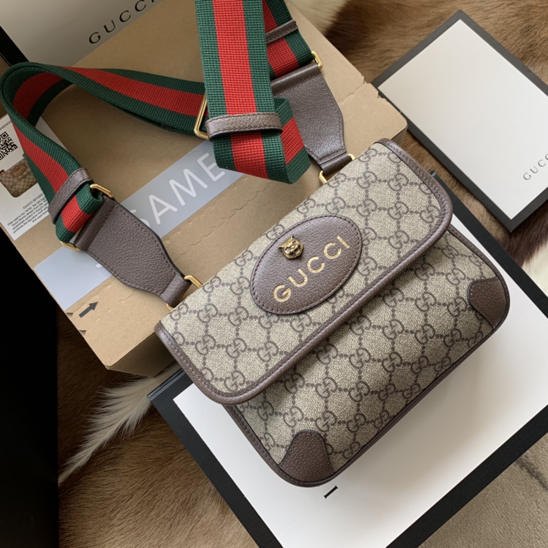Gvc*1 SHOULDER BAG