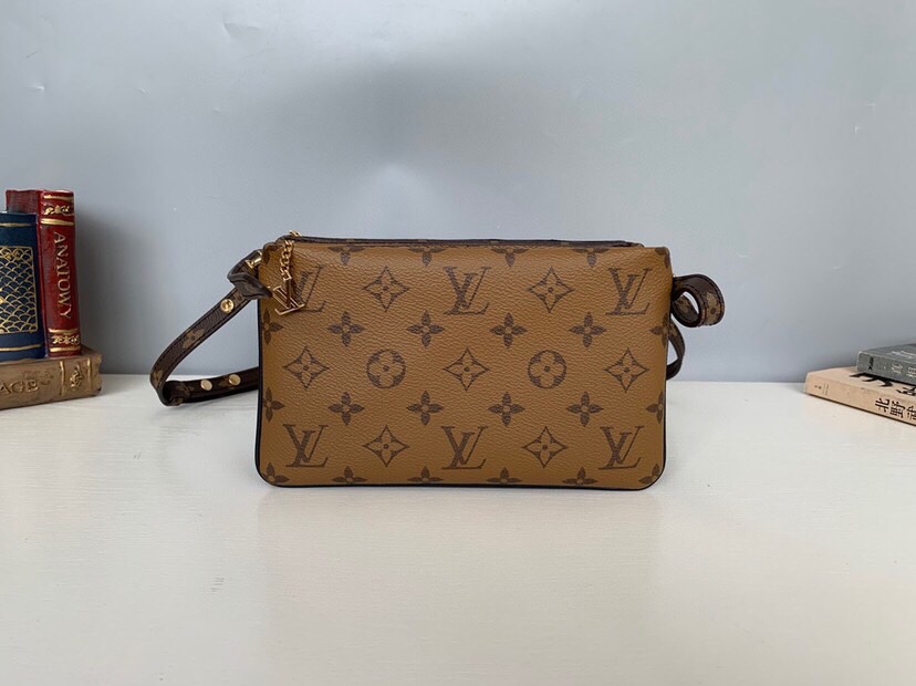 LV3 POUCH