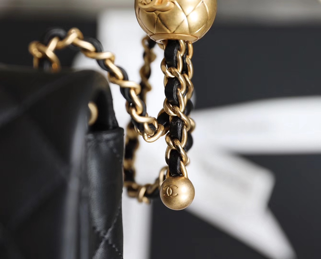 Ch**el classic flap mini with golden ball