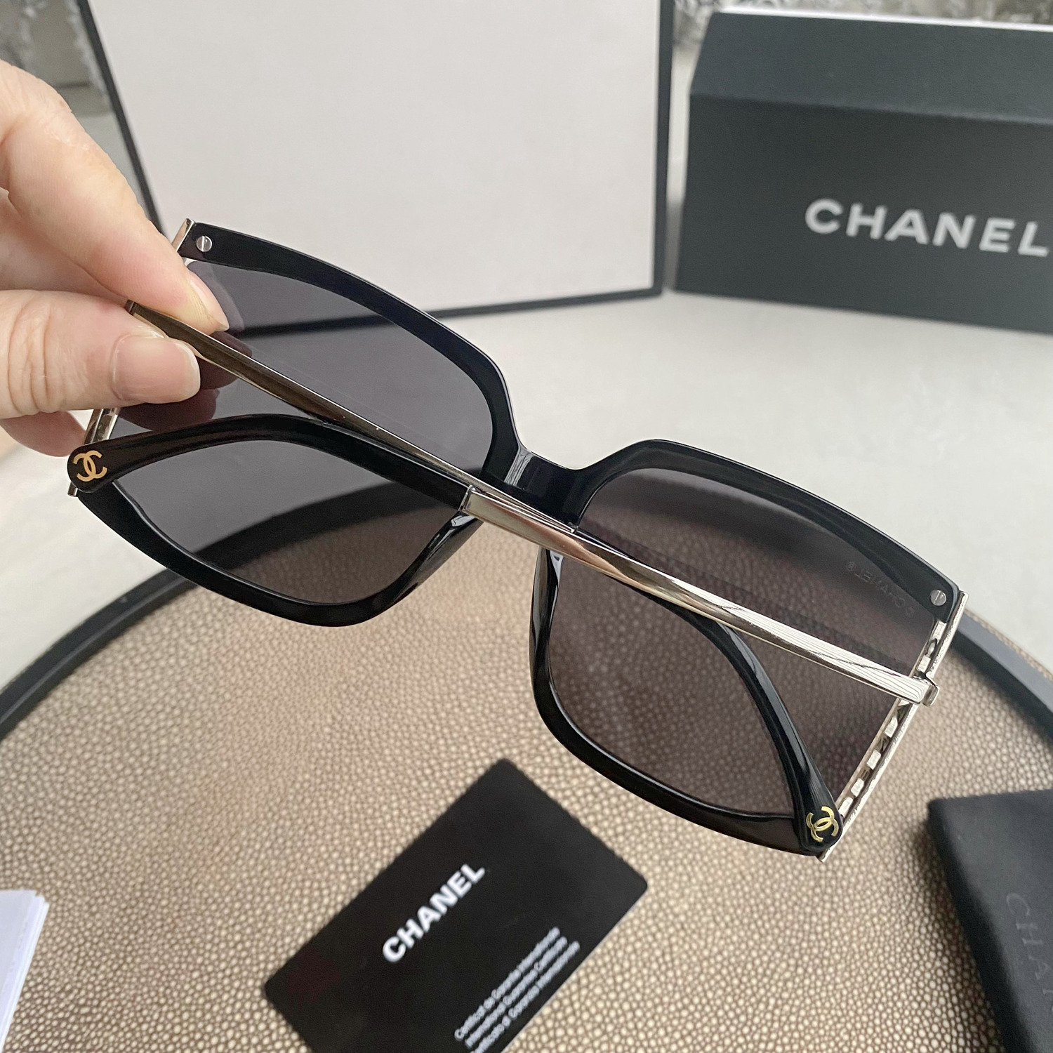 Vintage Ch**el sunglasses
