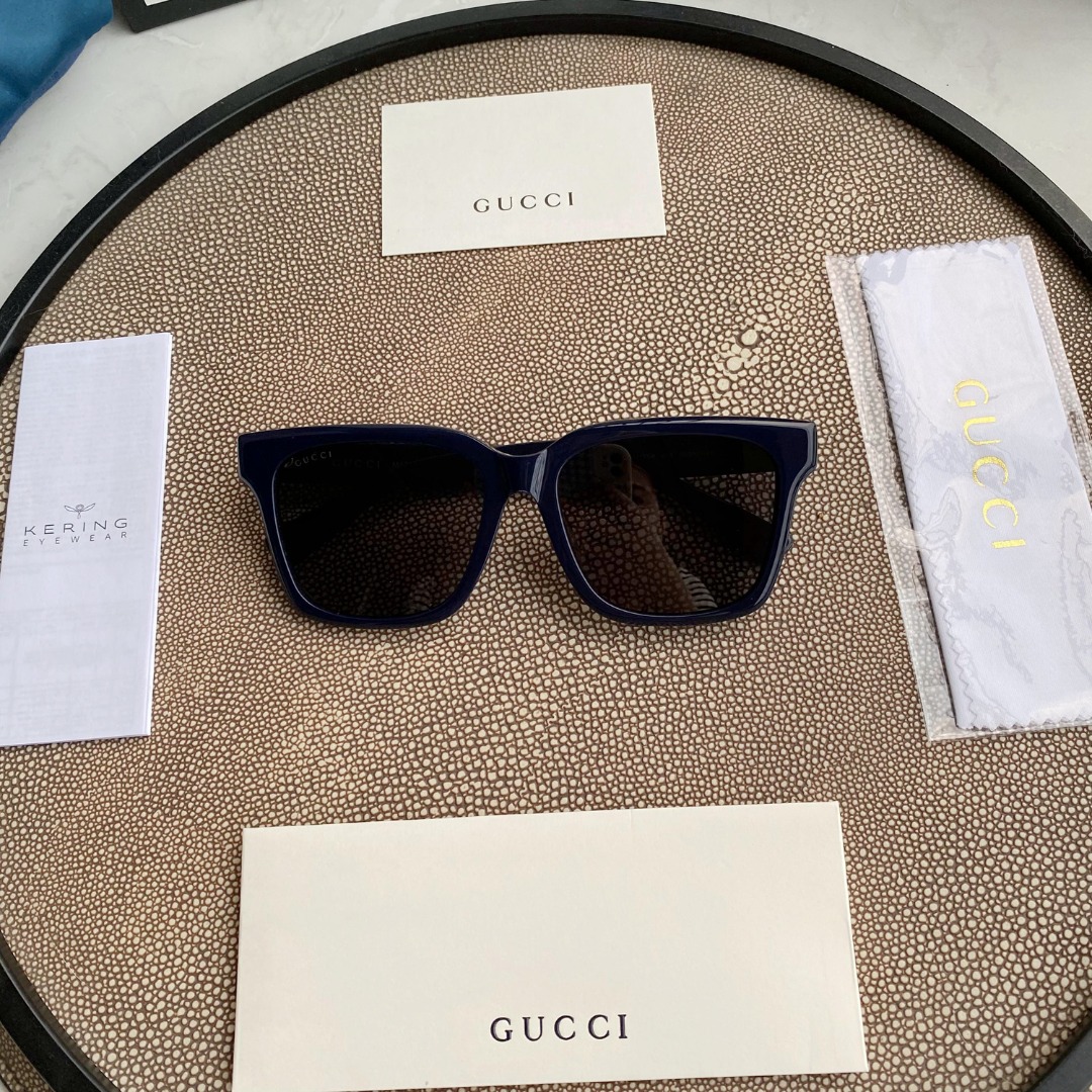 Gvc*1 acetate sunglasses with logo