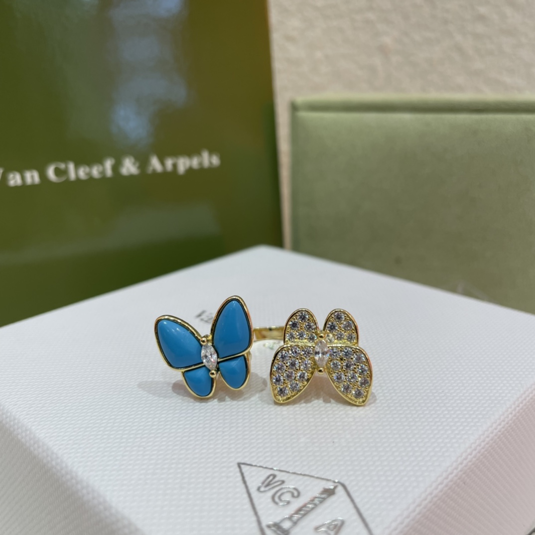 V*n Cl**f & Arpels Two Butterfly Ring