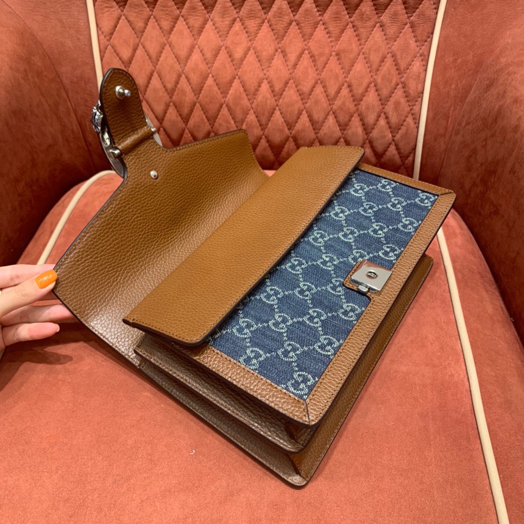 Gv*c1 denim shoulder bag