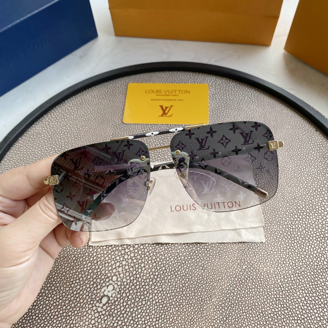 Sa1nt Lau*nt EYEWEAR