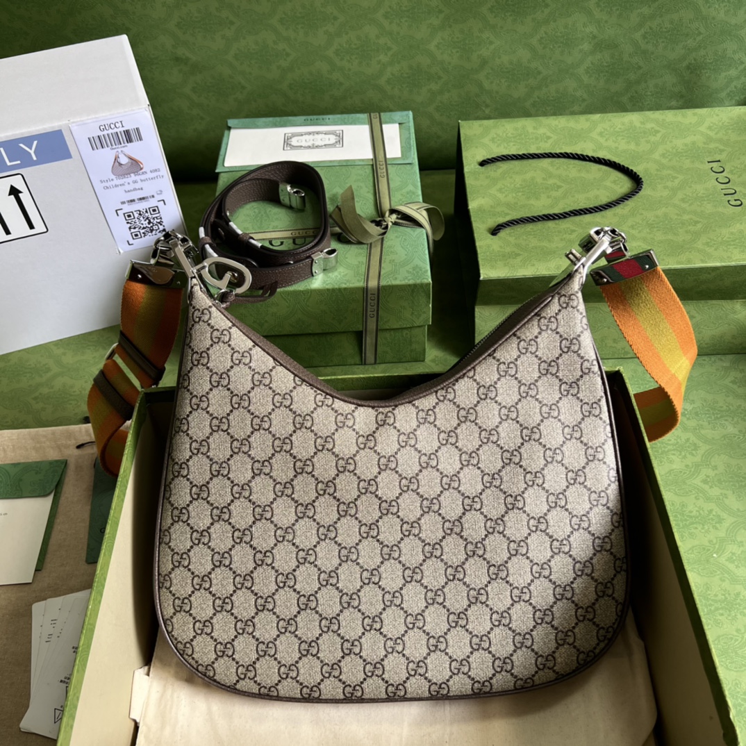 Gvc*1 Attache large shoulder bag