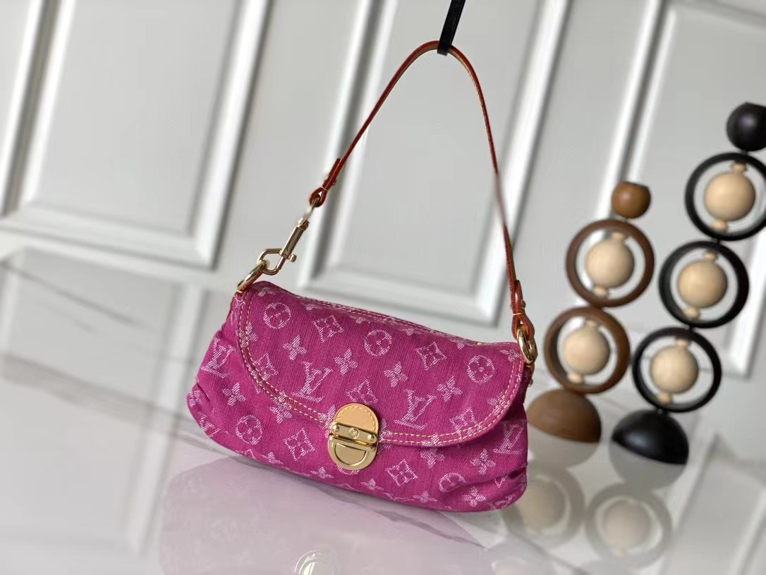 L0vis Vvtt0n Pink Monogram Denim Pleaty