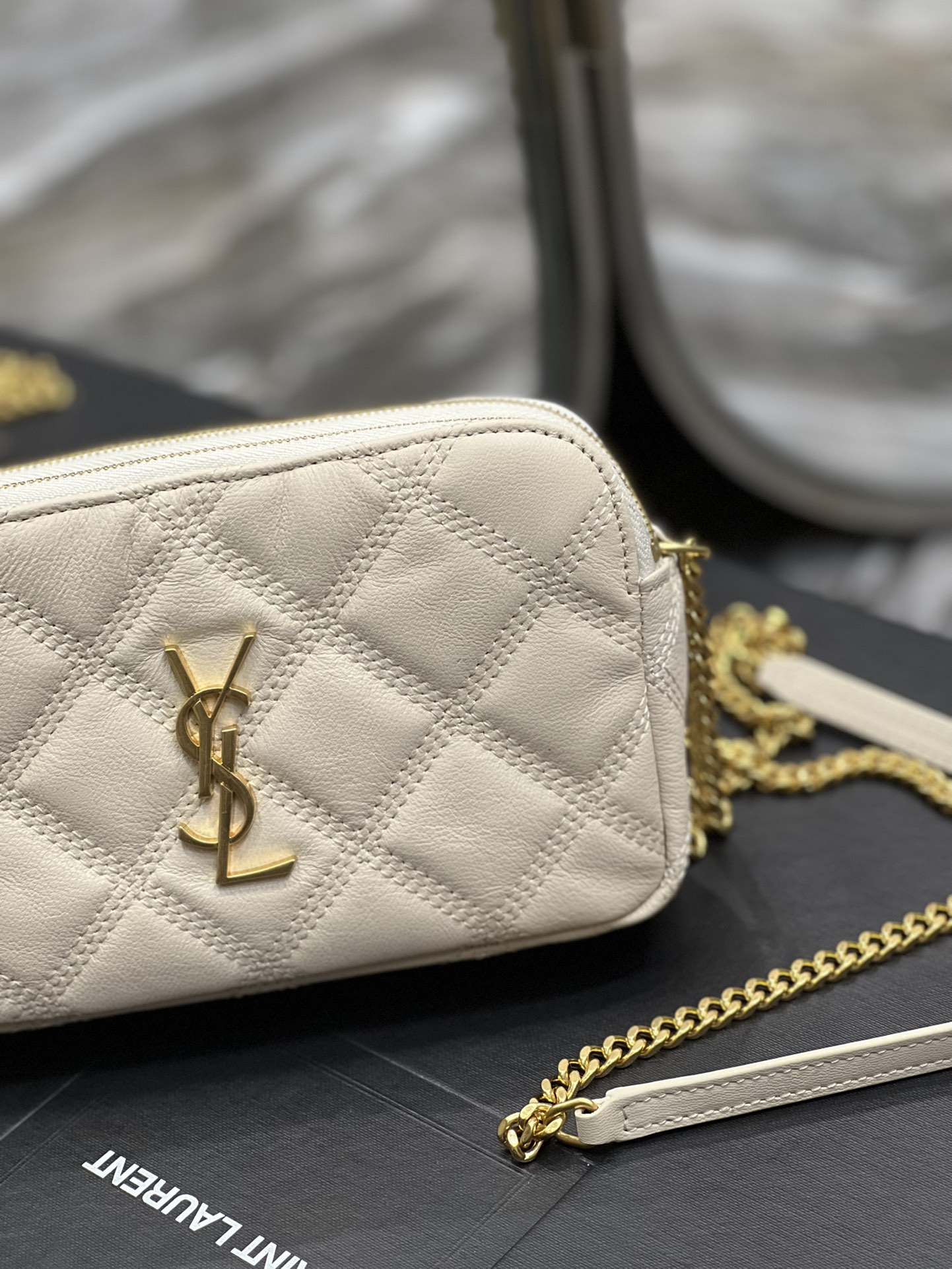 Sa1nt Lau*nt BECKY double-zip pouch in quilted lambskin