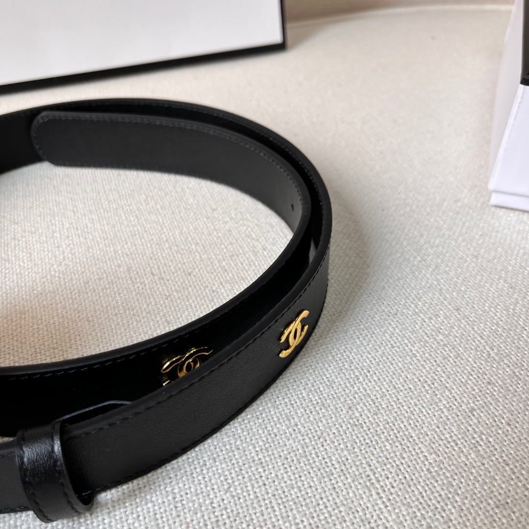 Ch**el belt 7