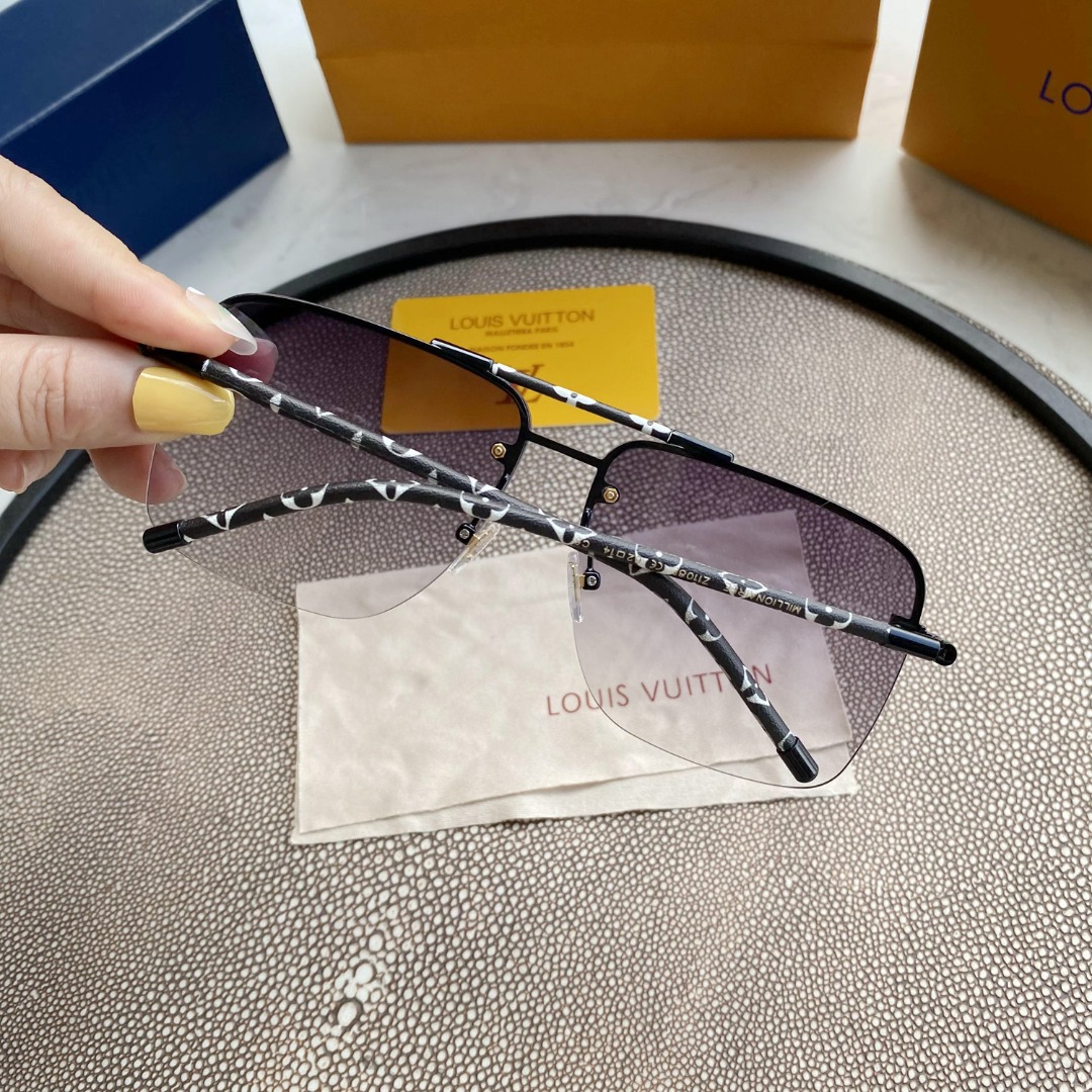 aviator sunglasses