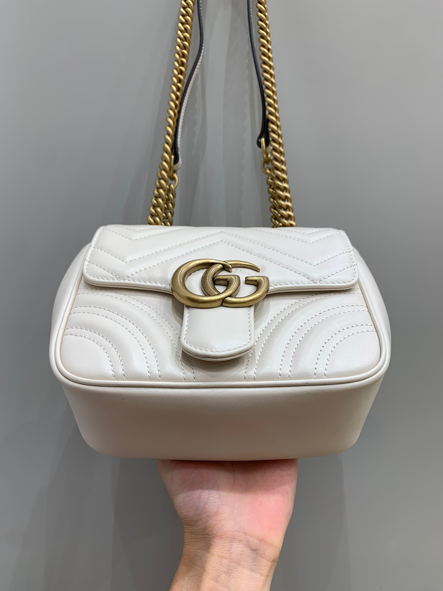 Classic square bag