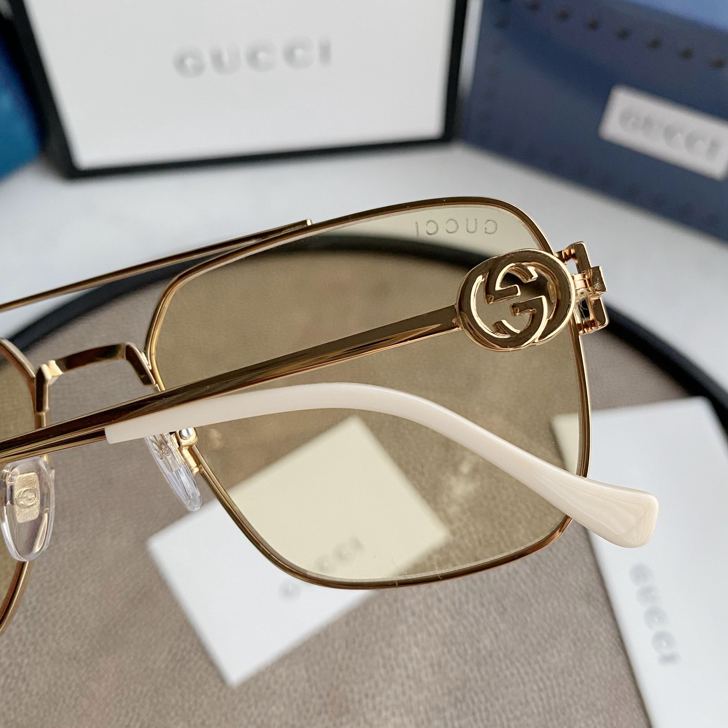Gvc*1 Navigator frame sunglasses