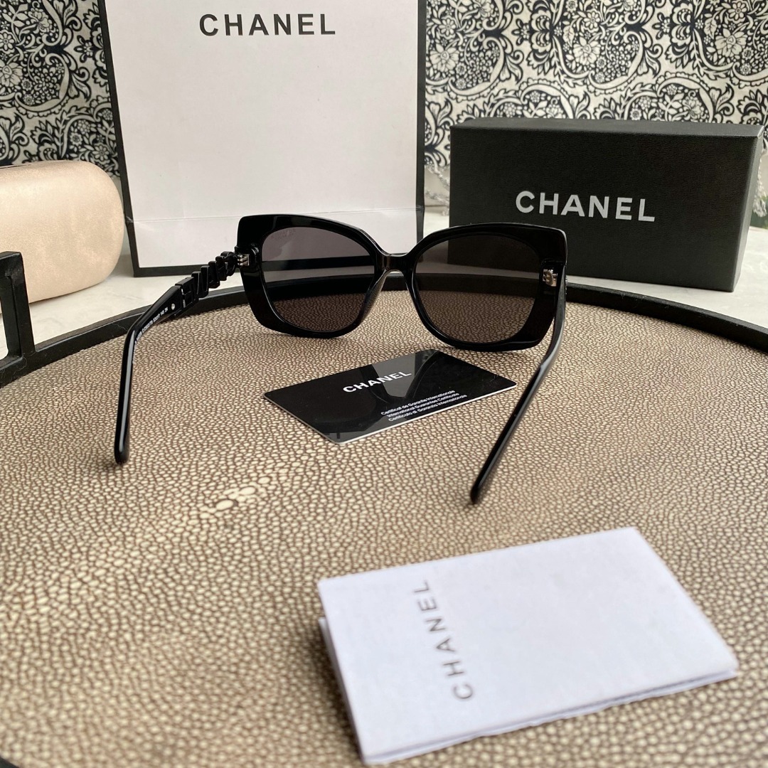 Square Sunglasses