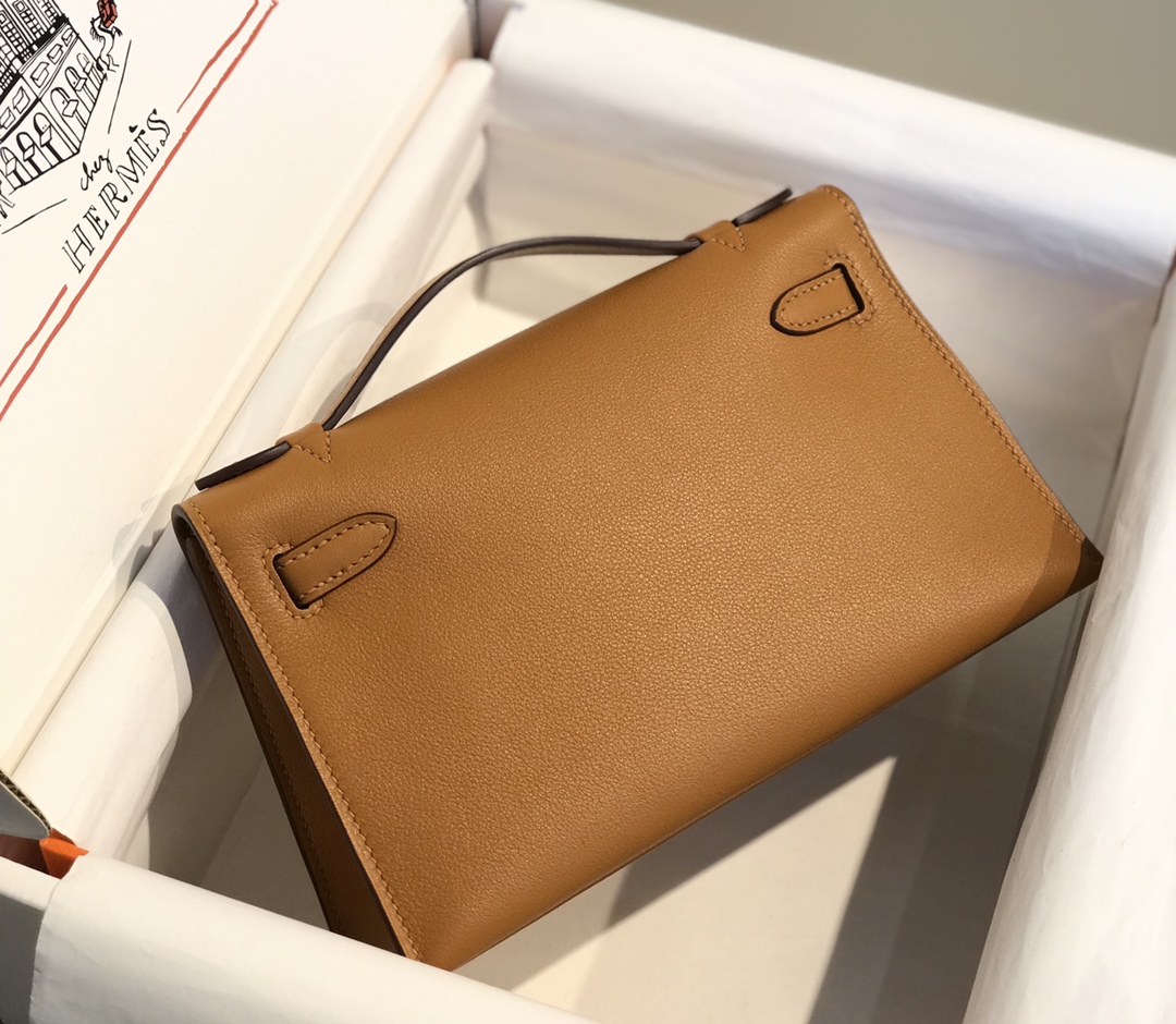 H**me5 Kelly Pochette
