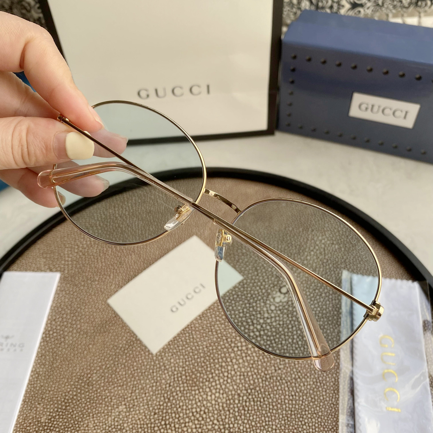 GG1336O Gold Oval Stainless Steel Frame