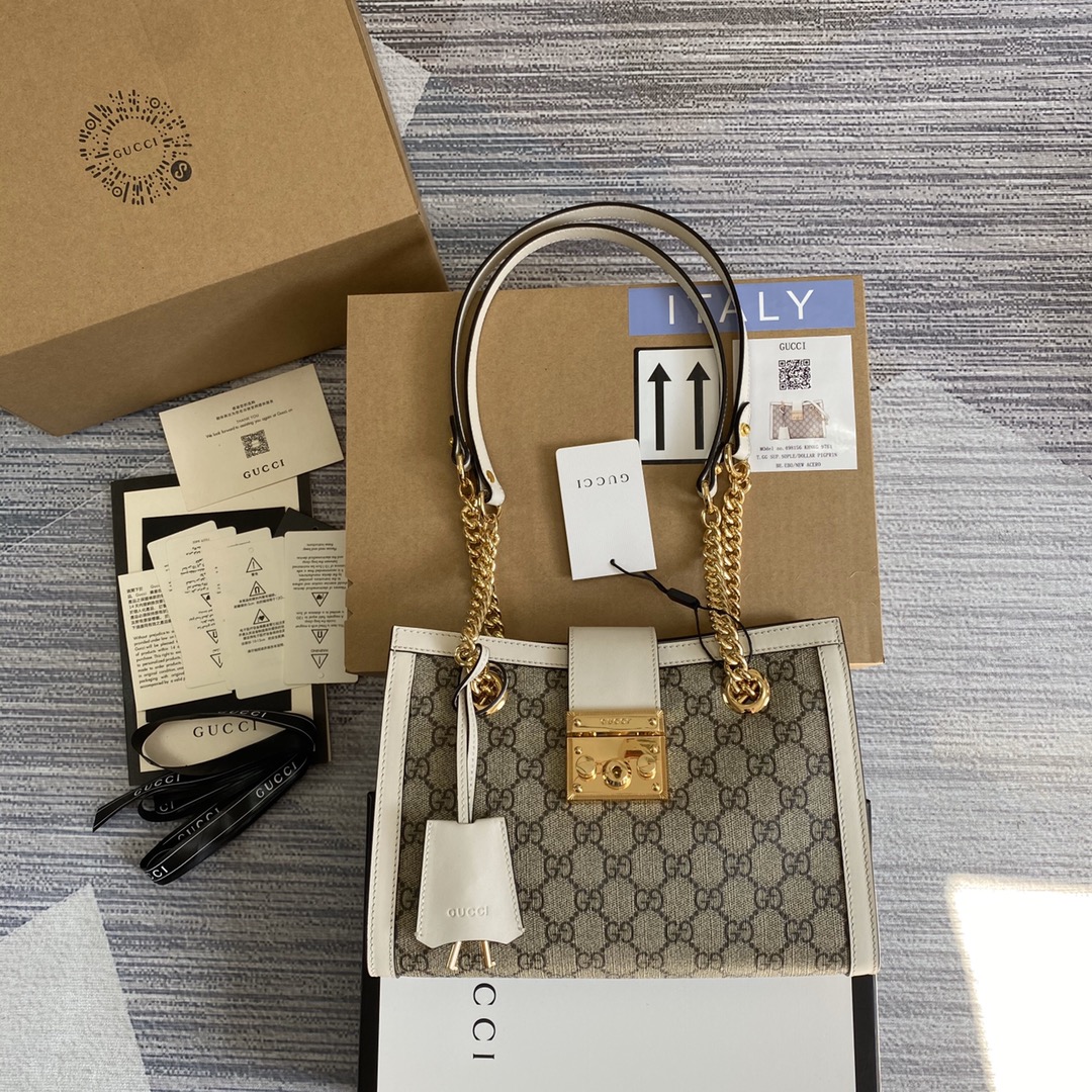 Gvc*1 Padlock Small Shoulder Bag