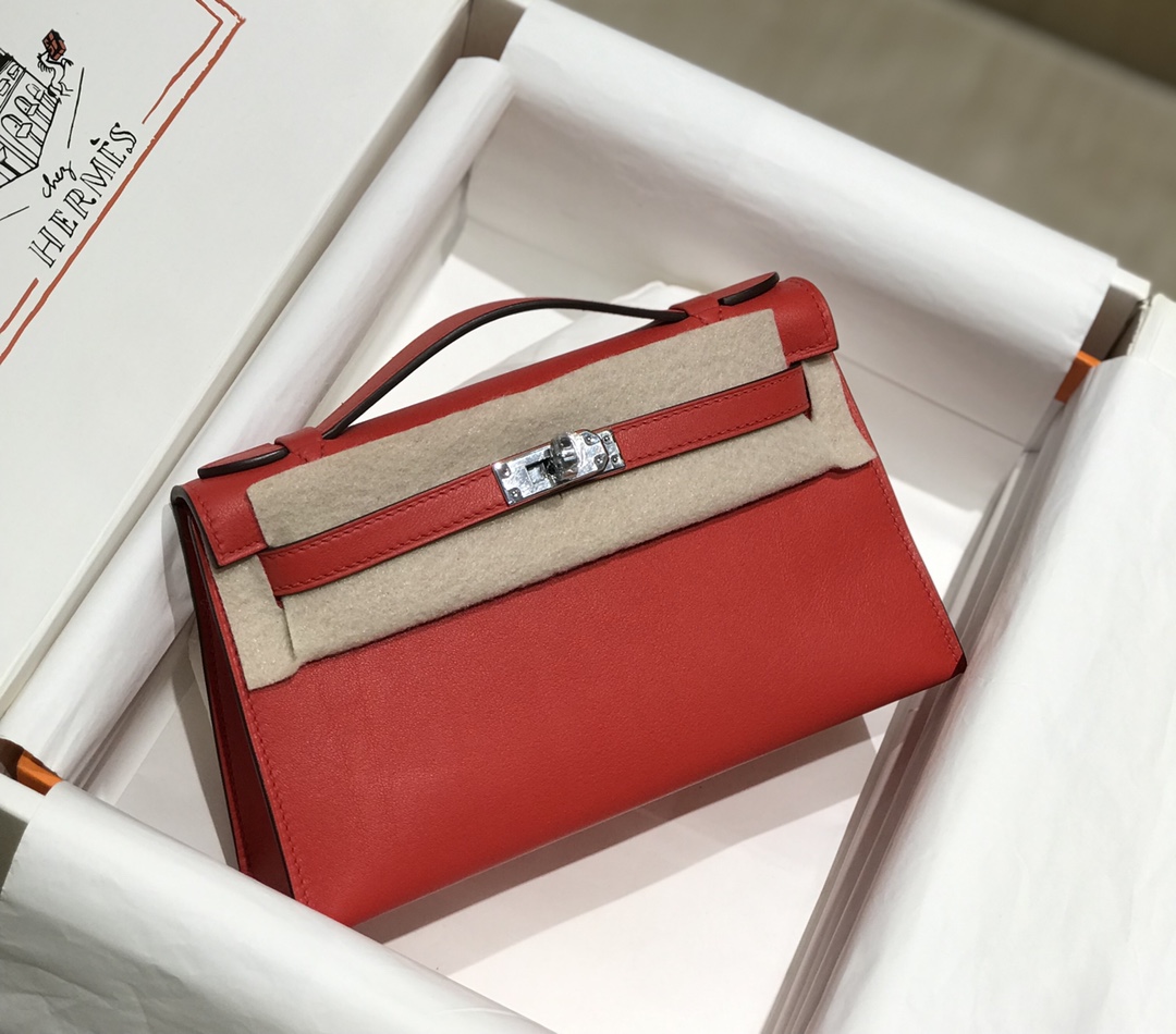 H**me5 Kelly Pochette
