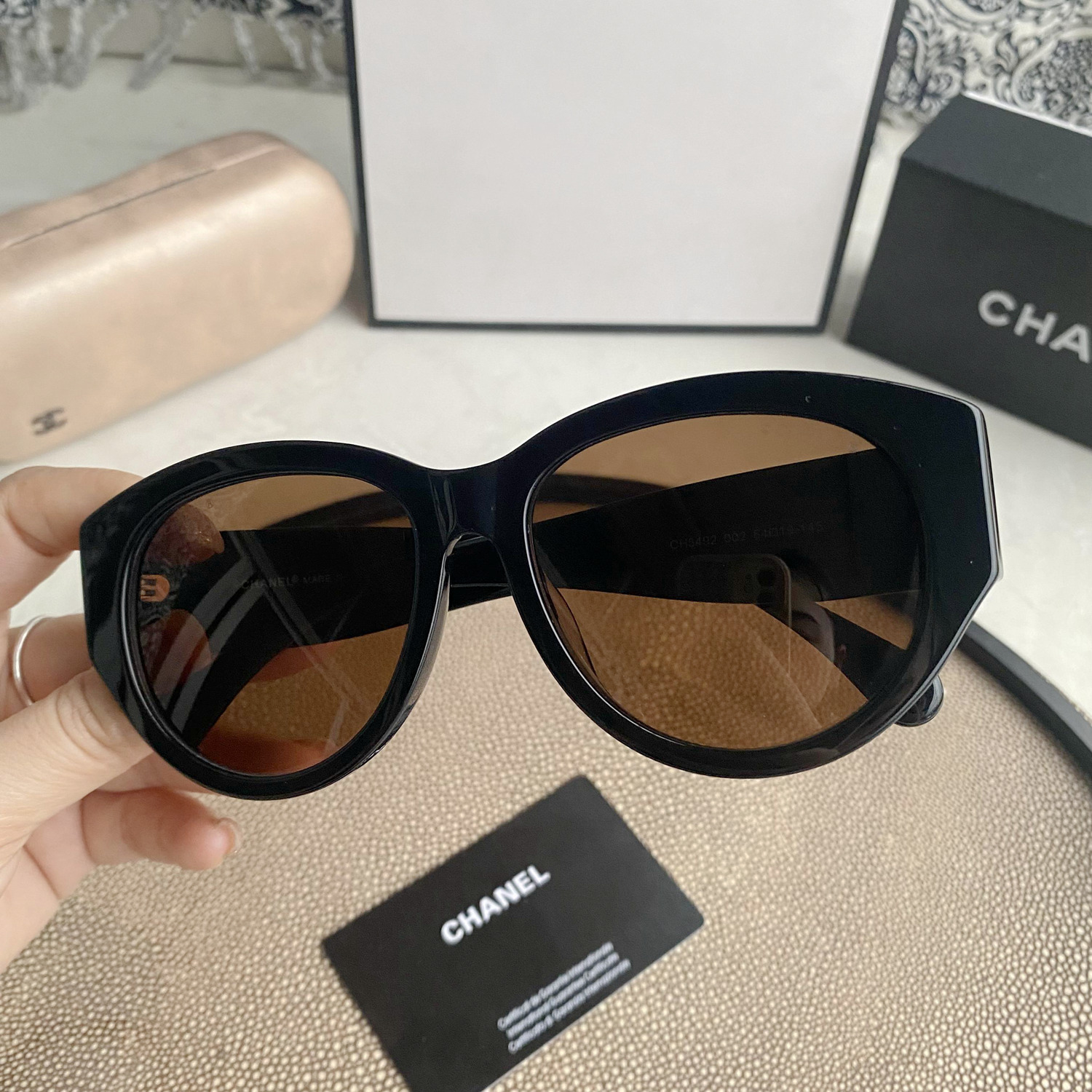 Ch**el Sunglasses