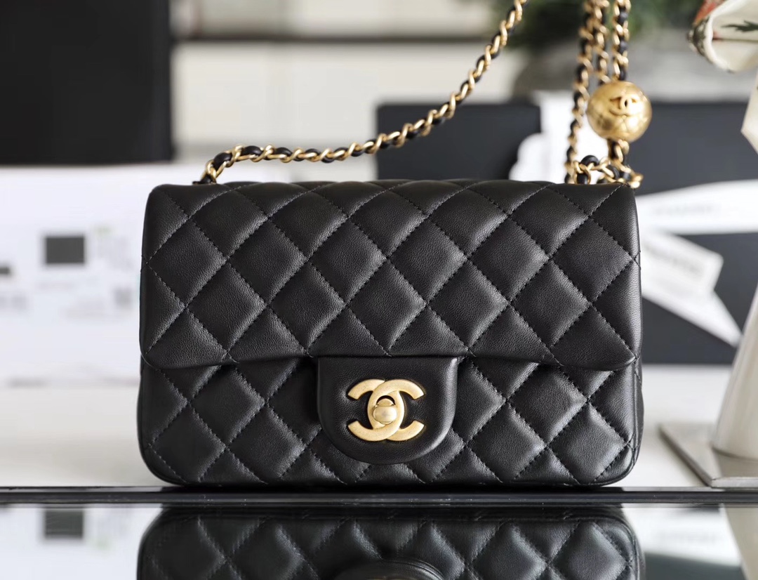 Ch**el classic flap mini with golden ball