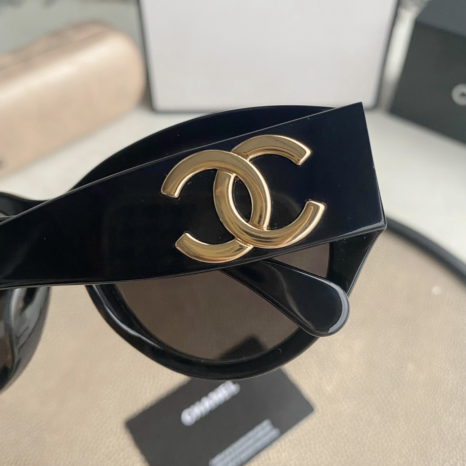 Ch**el Sunglasses