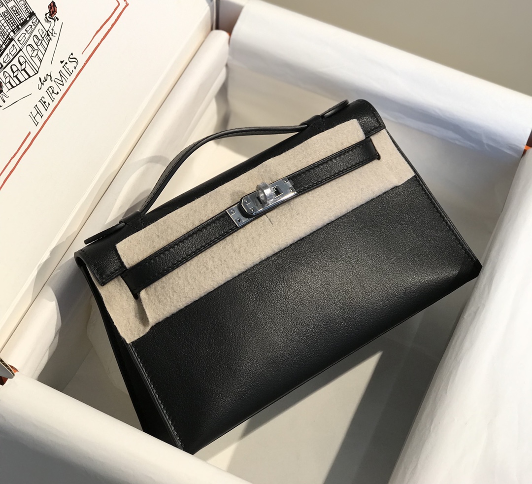 H**me5 Kelly Pochette