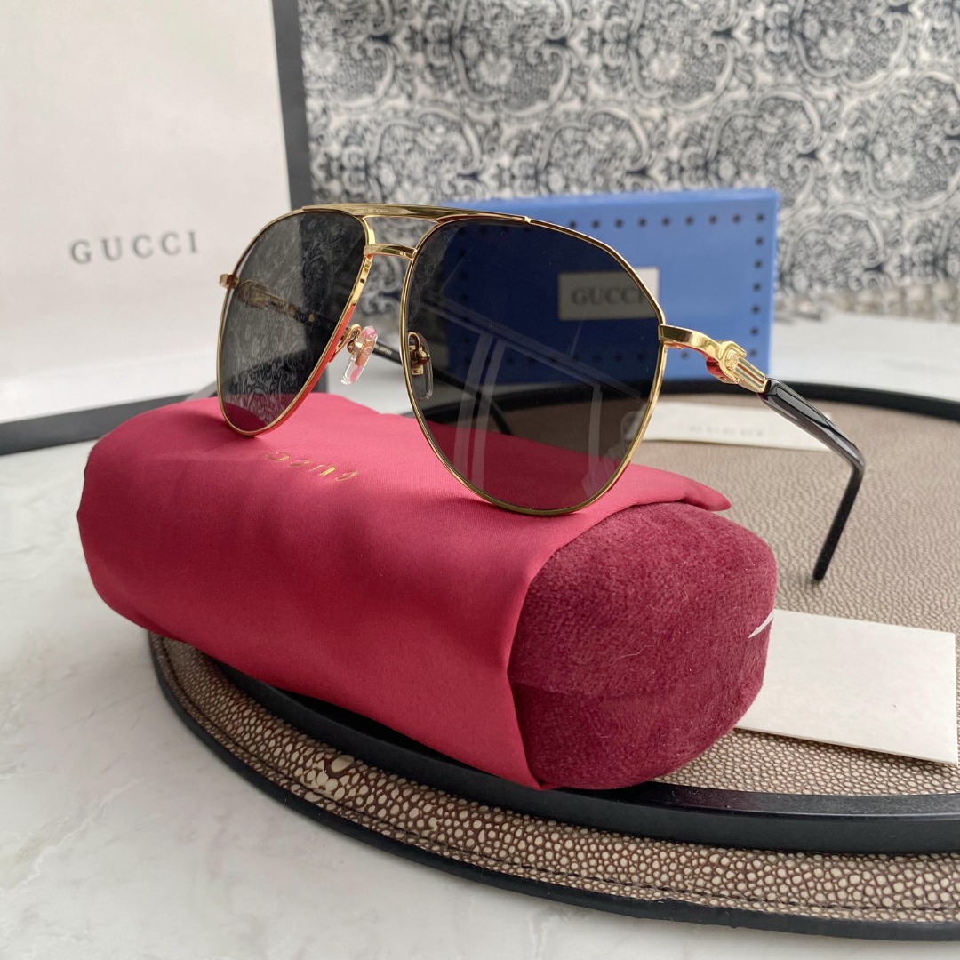 Gvc*1 EYEWEAR SUNGLASSES