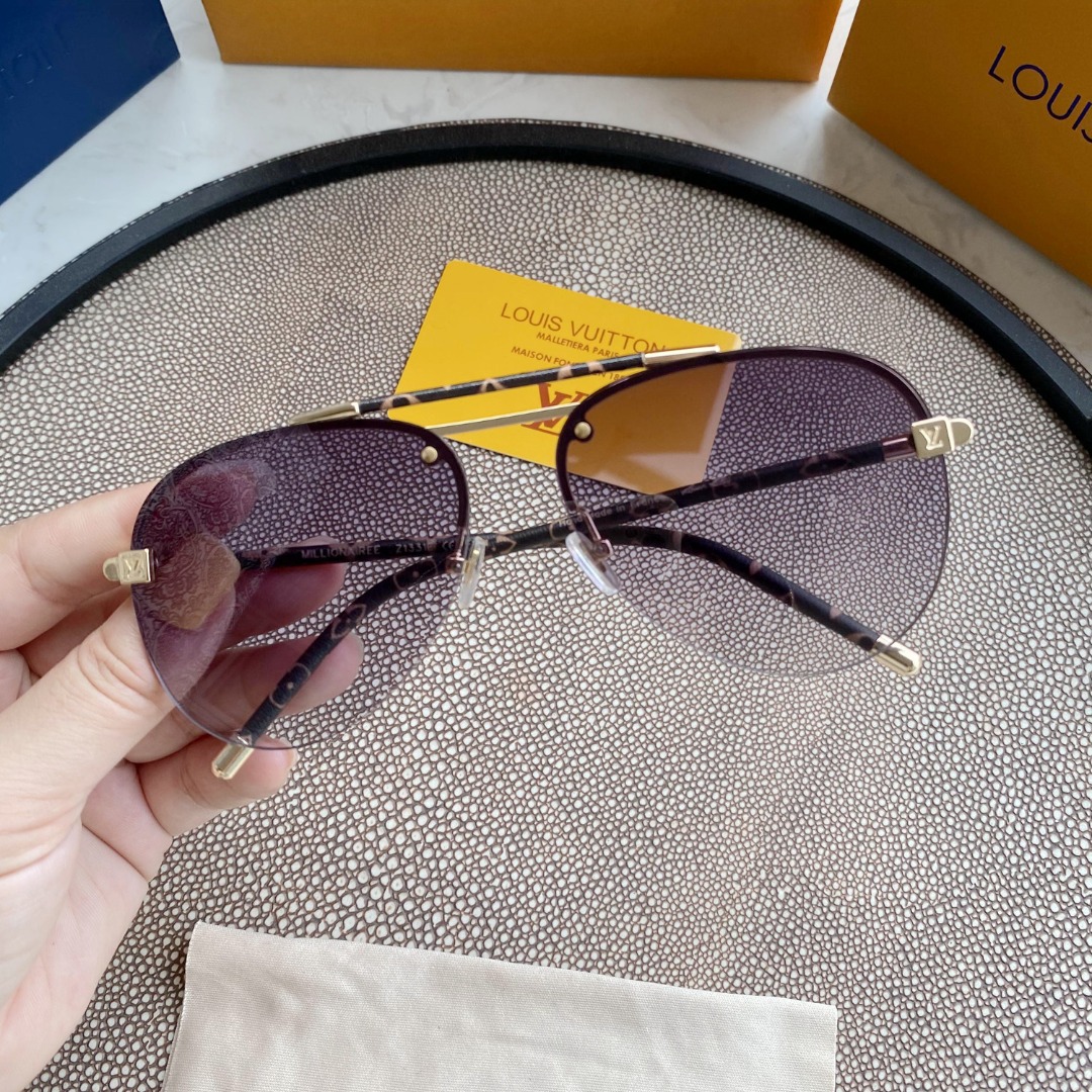 L0vis Vvtt0n CLOCKWISE CANVAS SUNGLASSES
