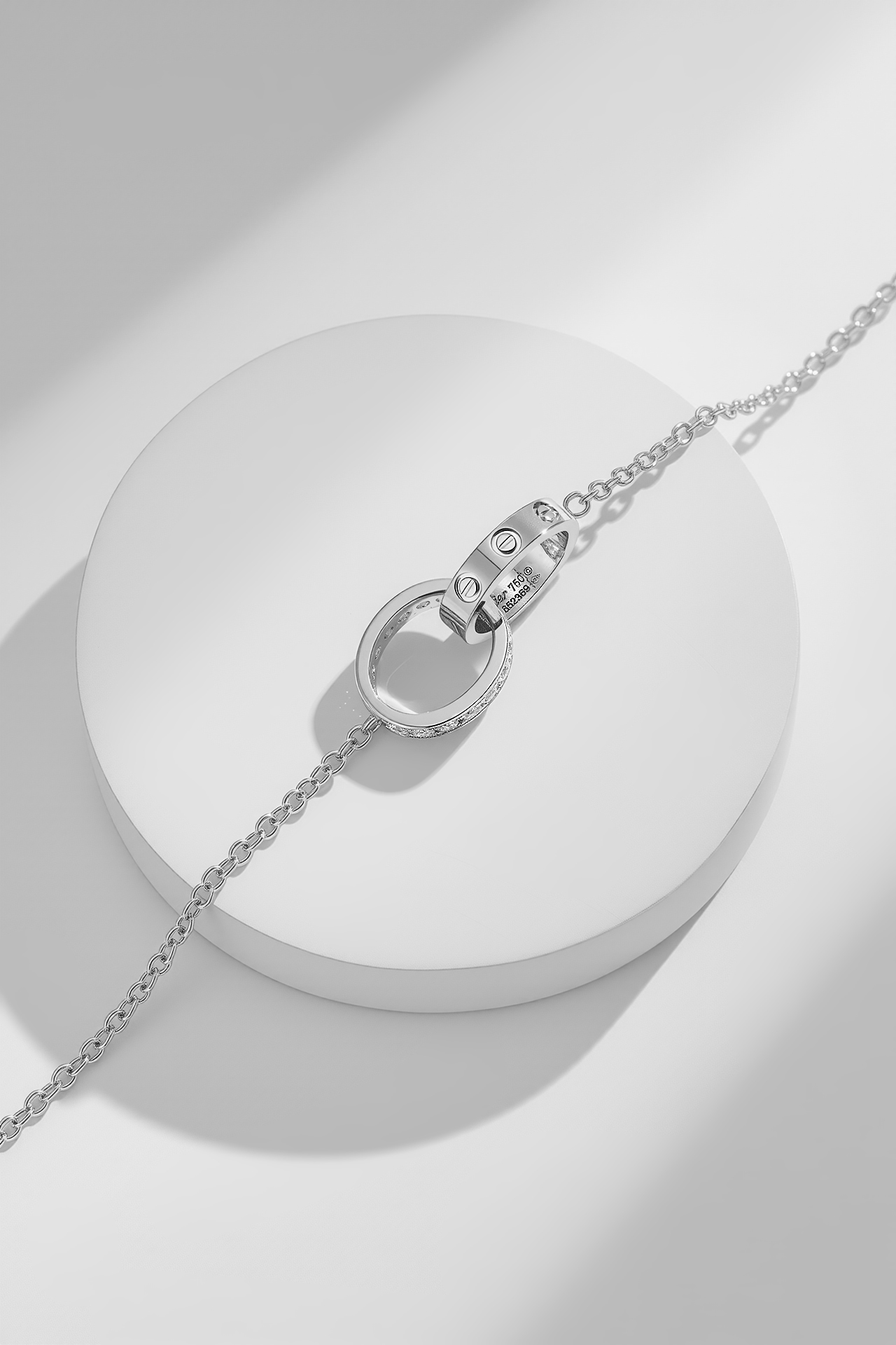 Ca*t1er LOVE Chain Bracelet