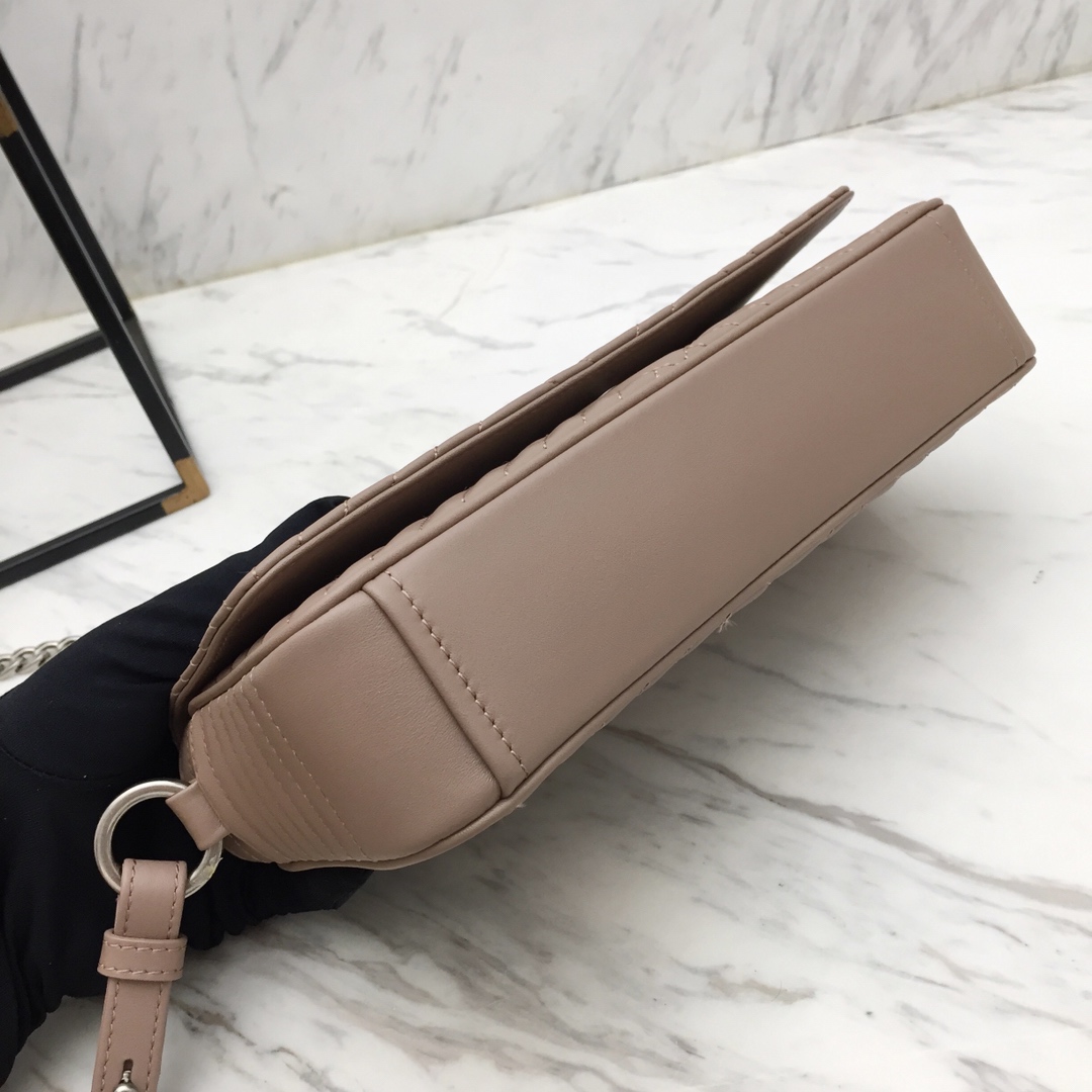 Pra*a Diagramme bag