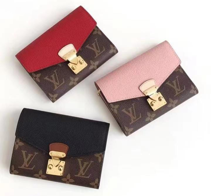 L0vis Vvtt0n monogram wallet credit card holder