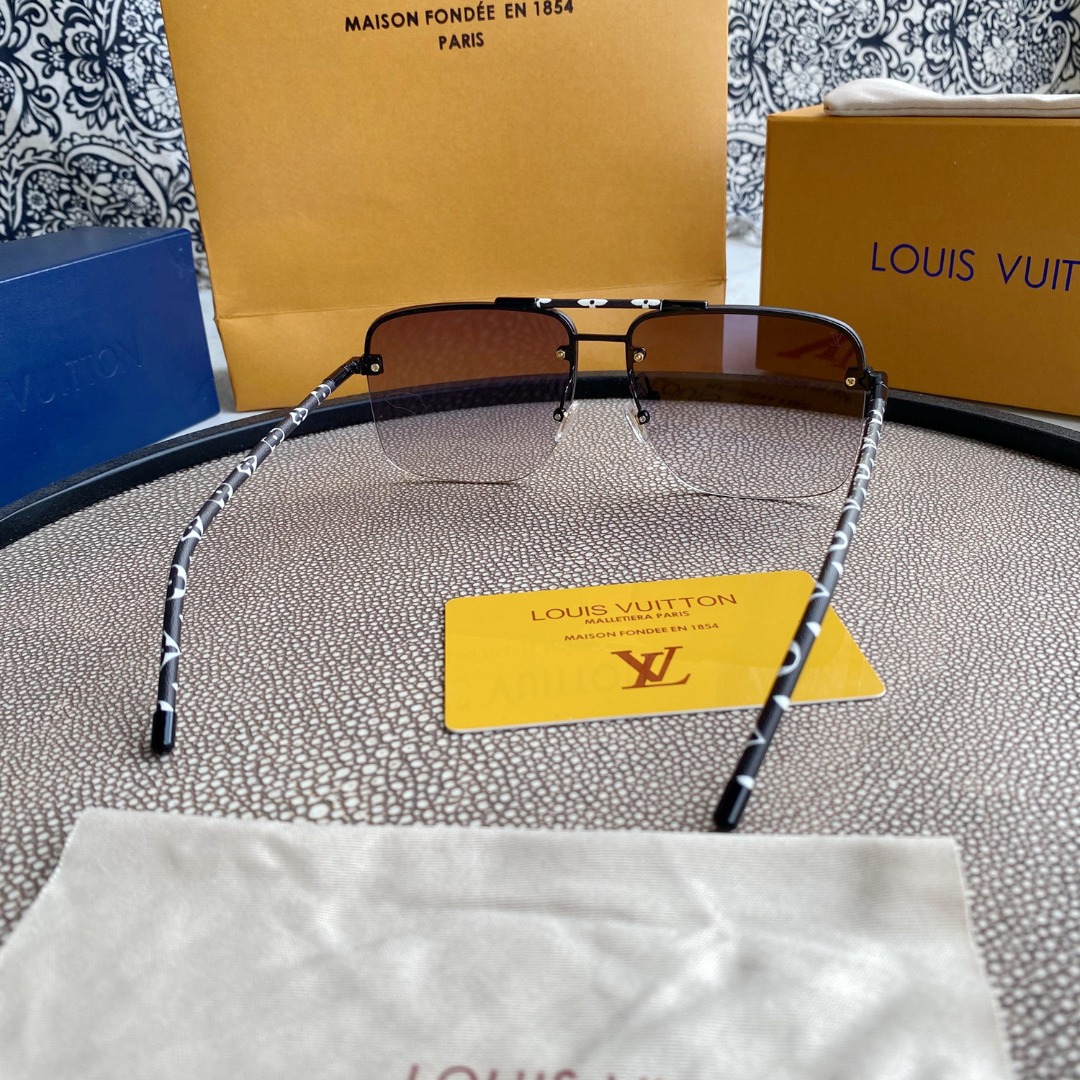 aviator sunglasses
