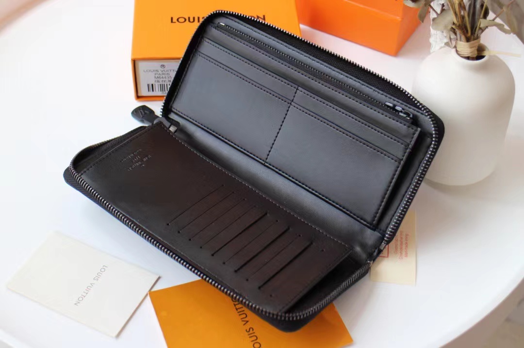 L0vis Vvtt0n Wallet Zippy Wallet