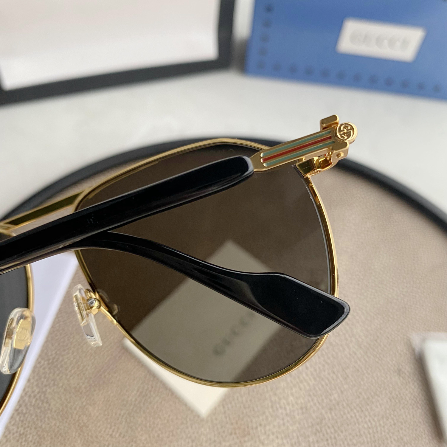 Gvc*1 EYEWEAR SUNGLASSES
