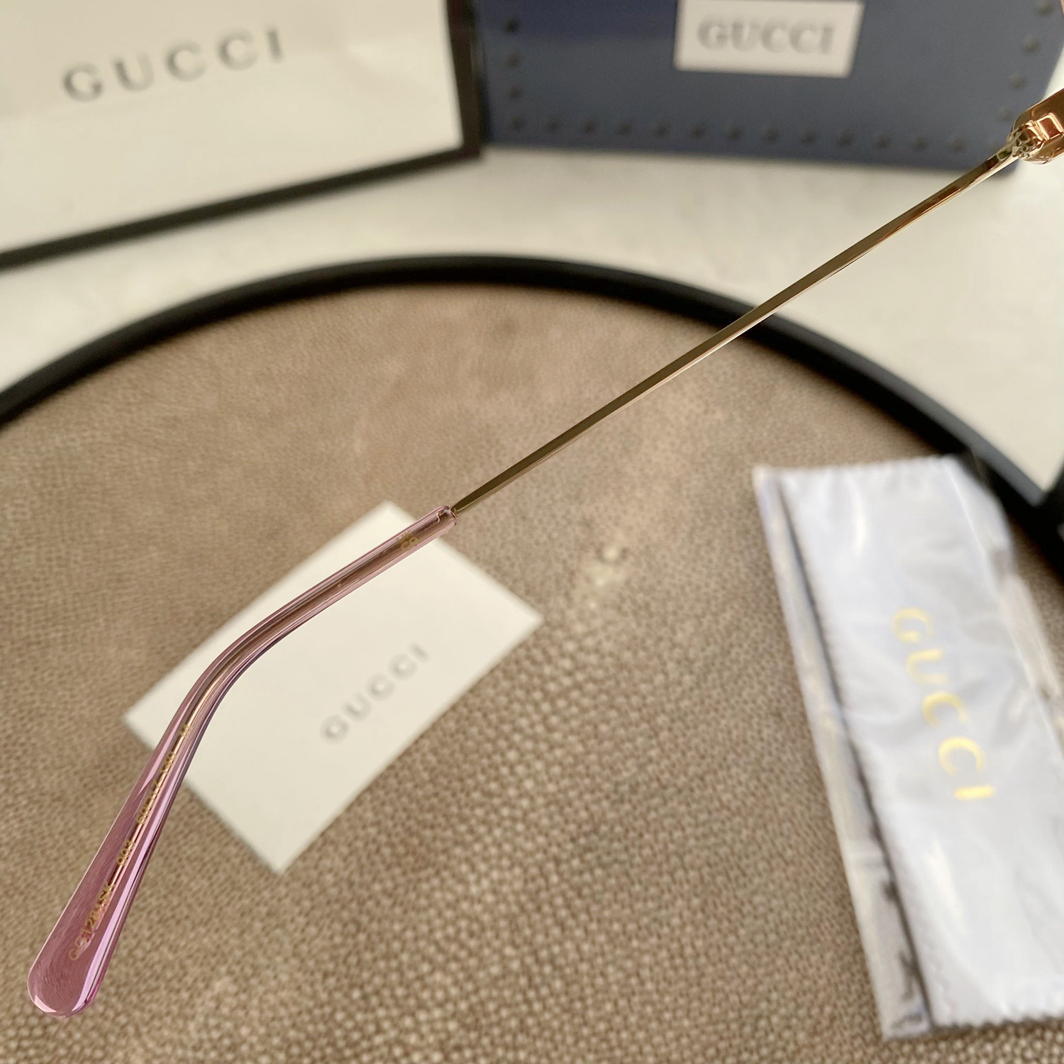 GG1336O Gold Oval Stainless Steel Frame