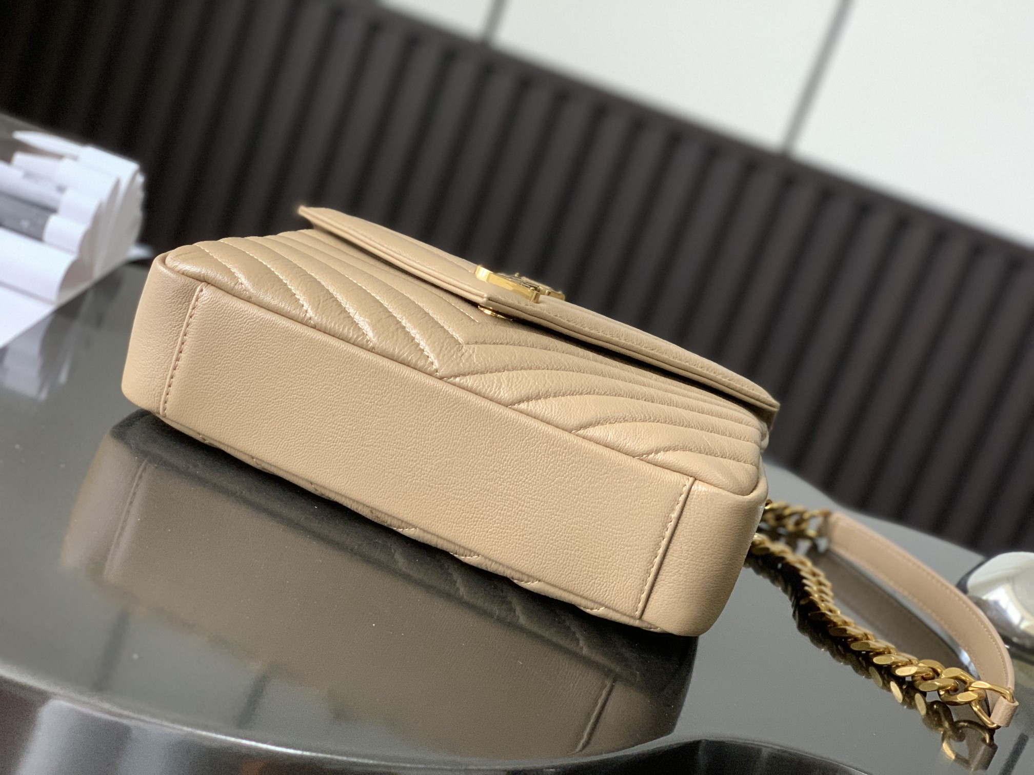 Sa1nt Lau*nt Medium Chain Bag