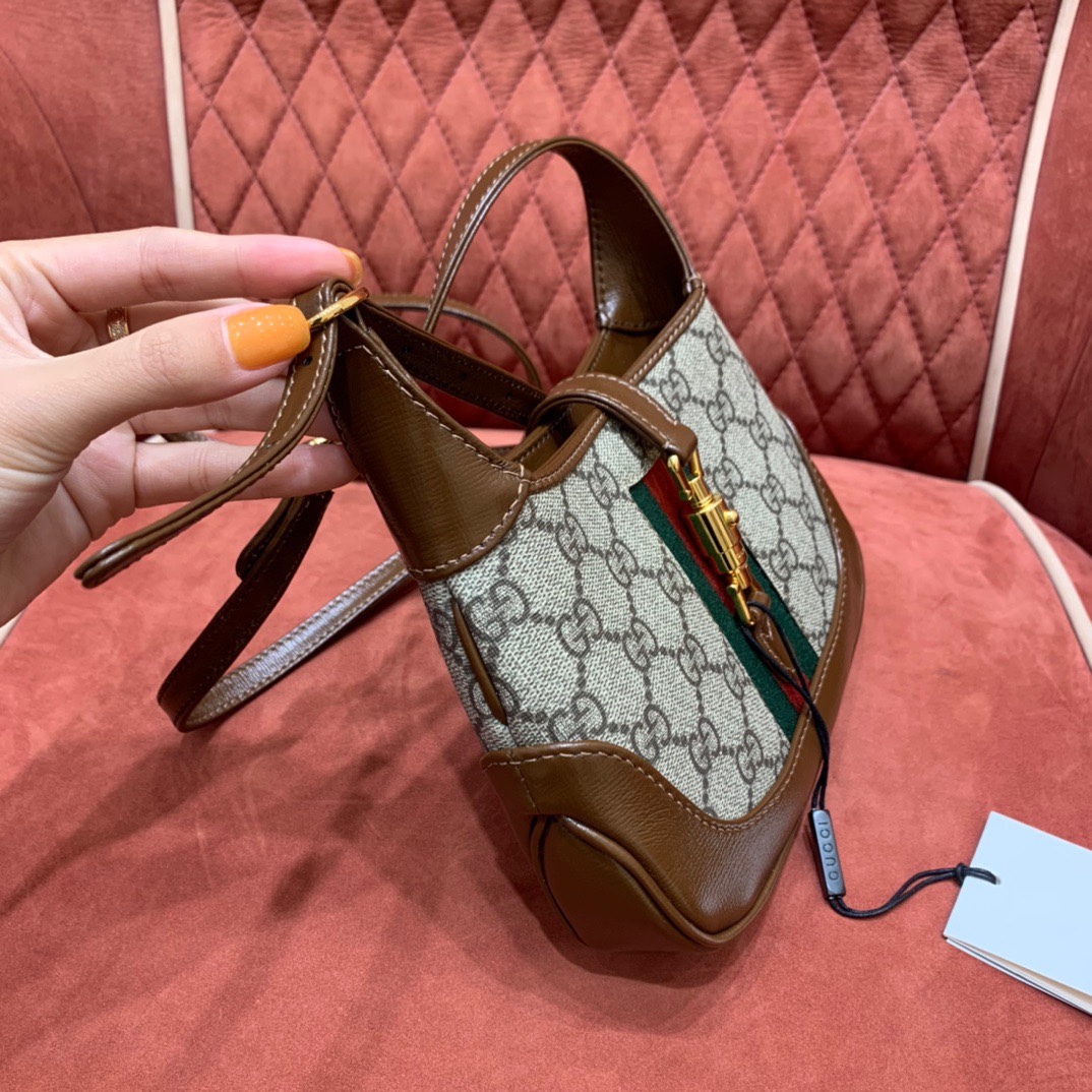Gv*c1 Jackie bag