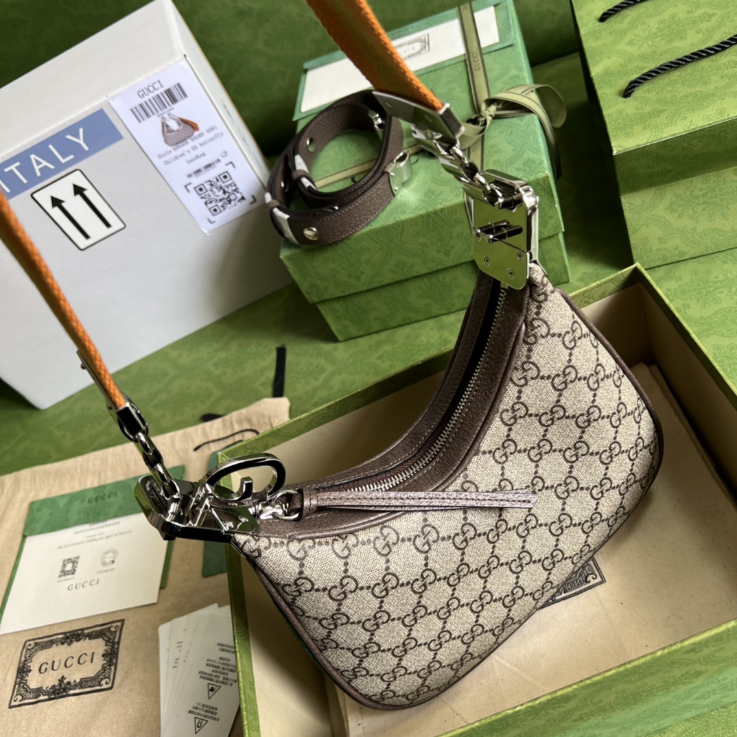 Gvc*1 Attache small shoulder bag