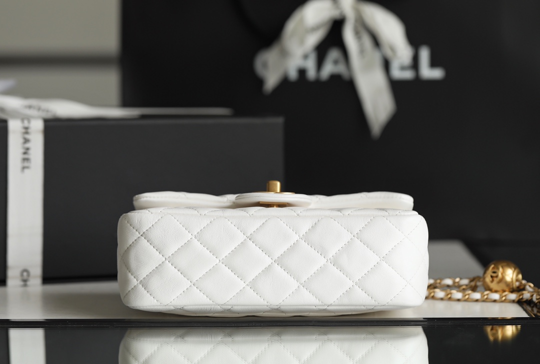 Ch**el classic flap mini with golden ball