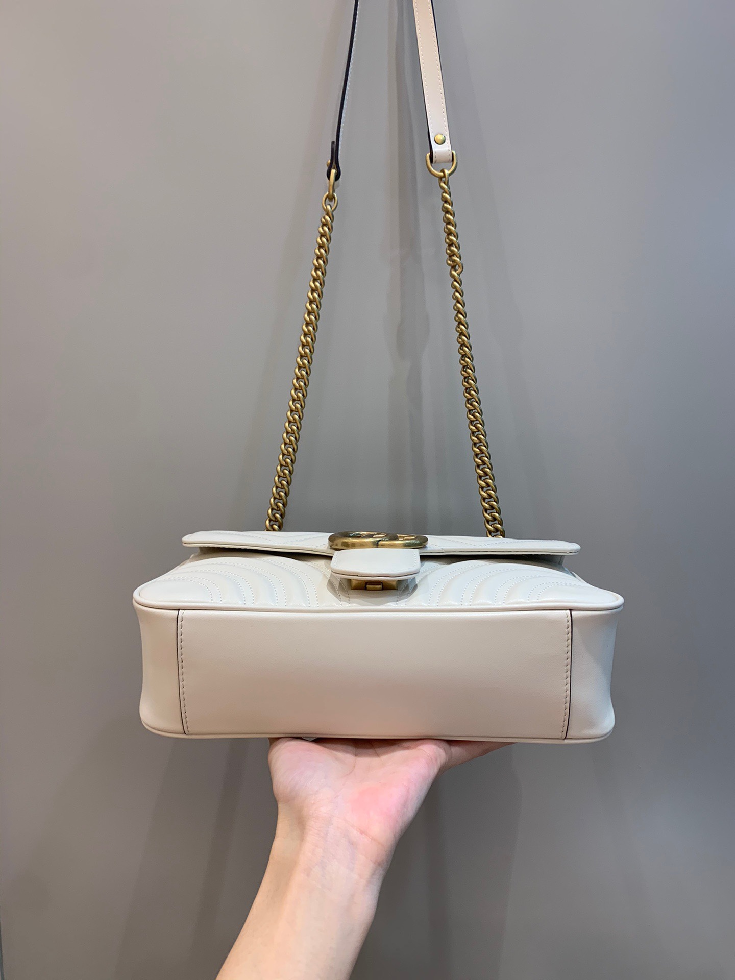 Classic flap bag