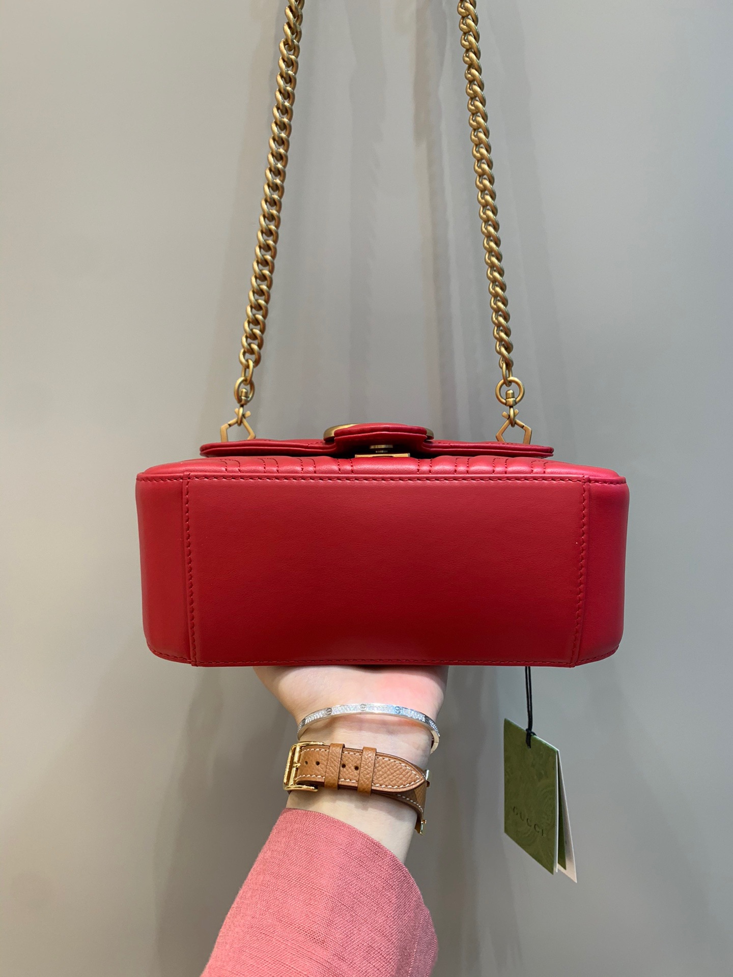 Classic handle bag