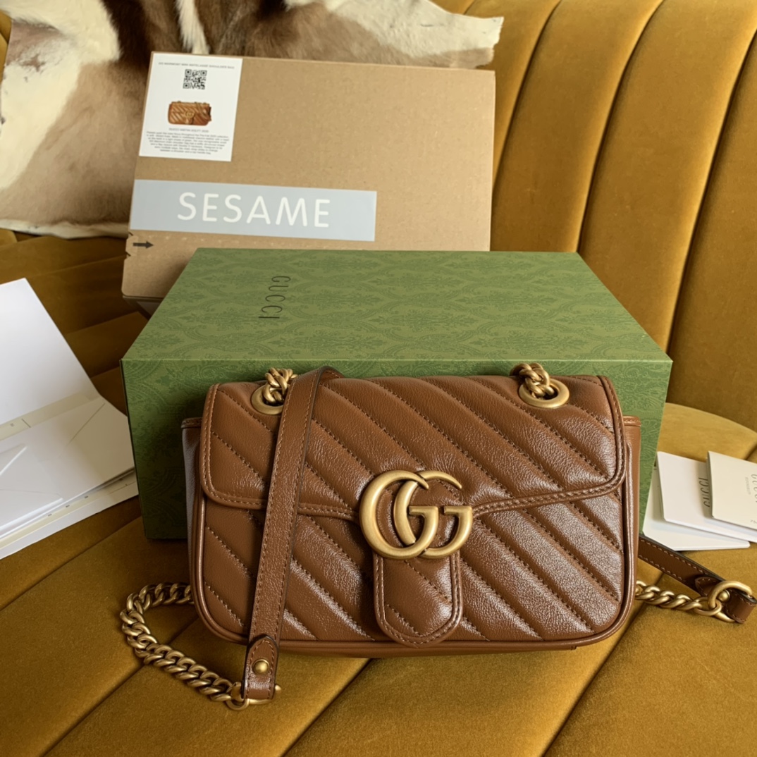 GG Marmont mini matelassé shoulder bag