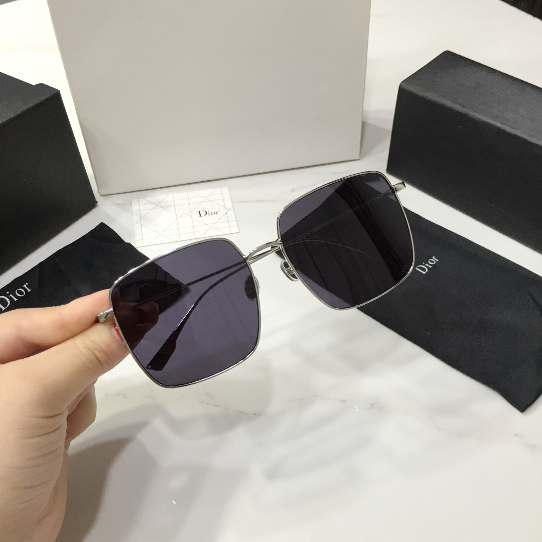 Stellaire Square Sunglasses