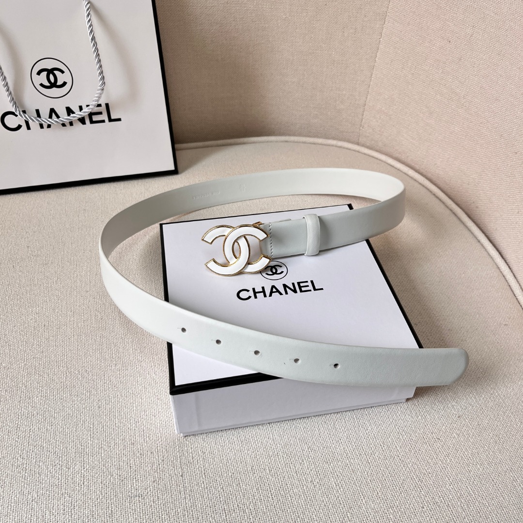 Ch**el belt 6