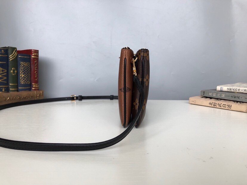 DOUBLE ZIP POCHETTE