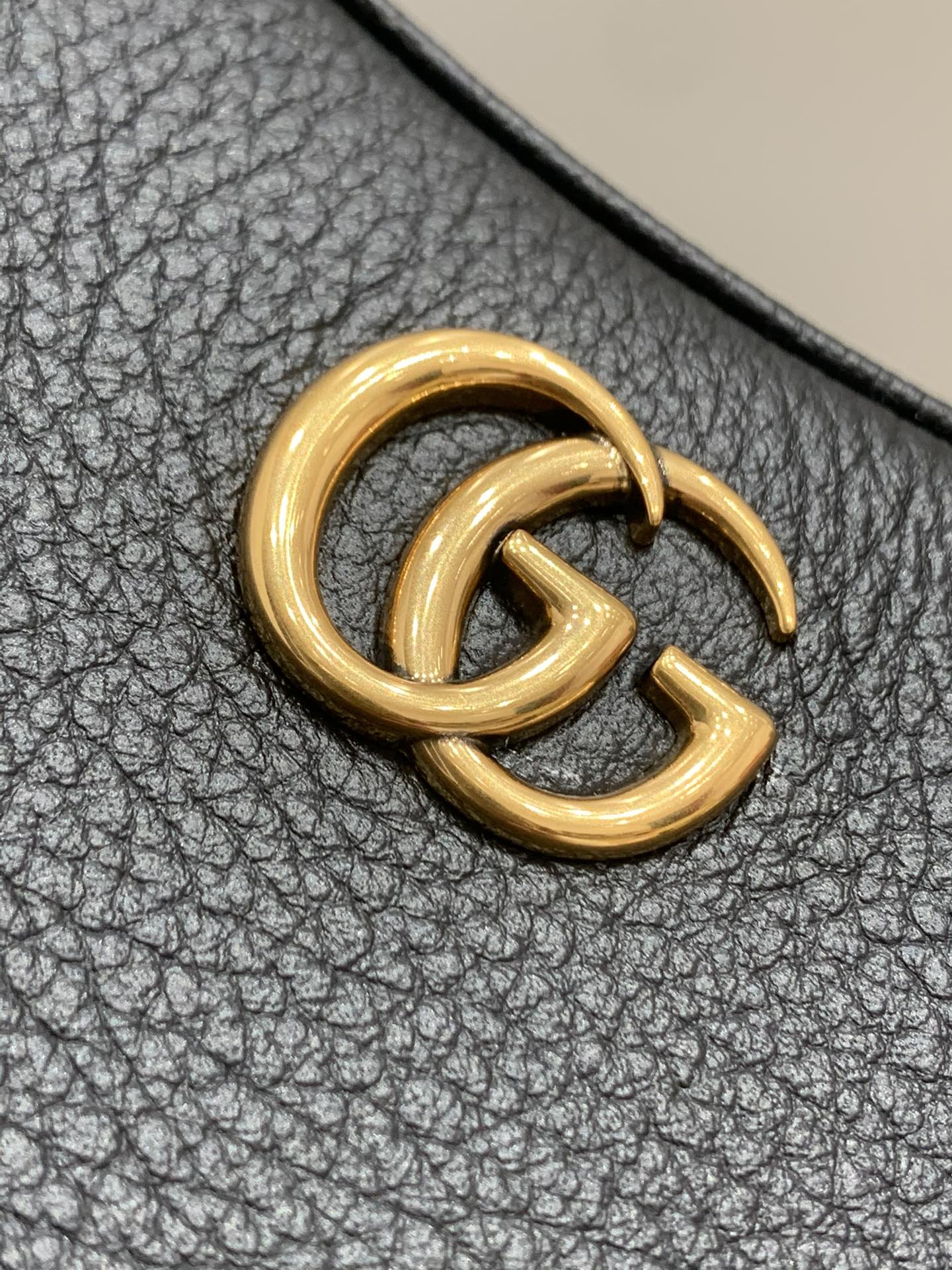 Aphrodite handbag