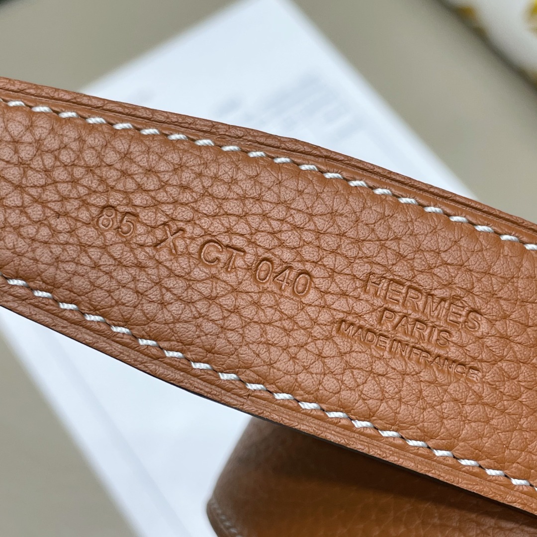 H**me5  Cowhide Belt