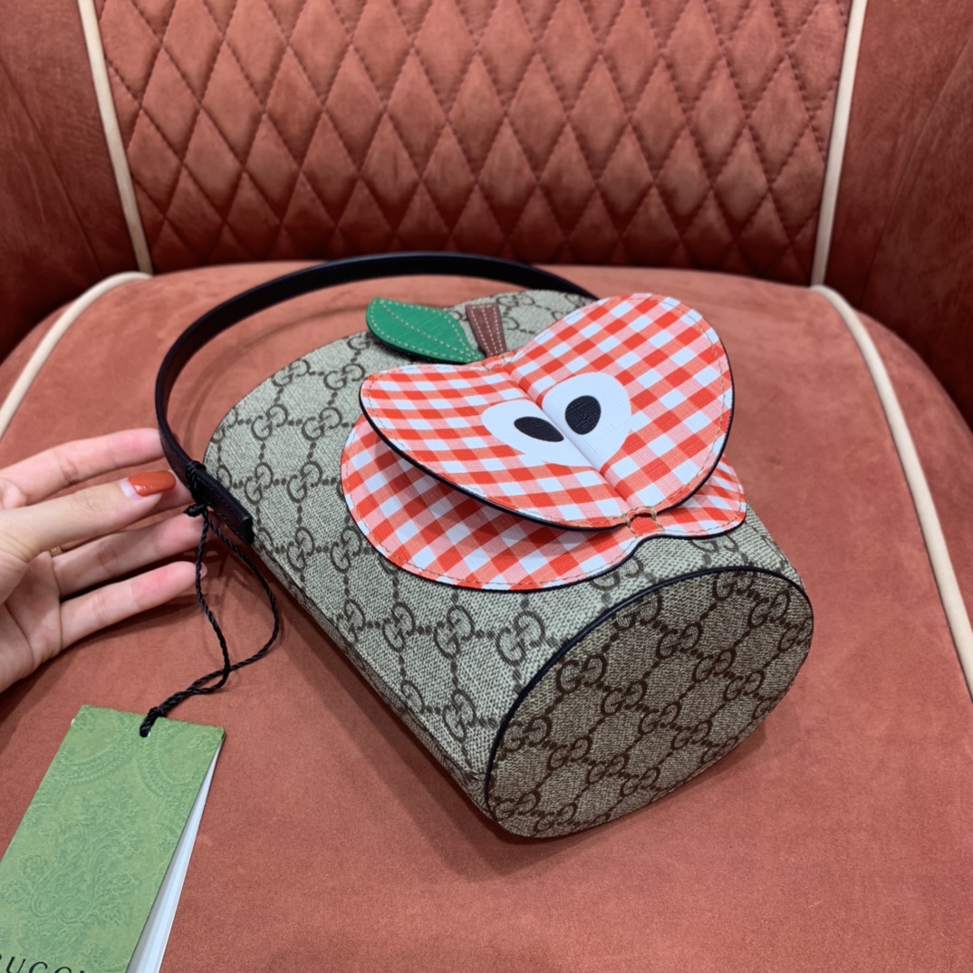 Gvc*1 Tote bag