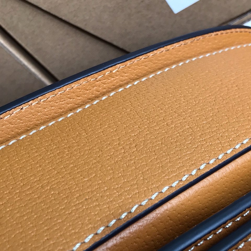 Gvc*1 Horsebit SHOULDER BAG